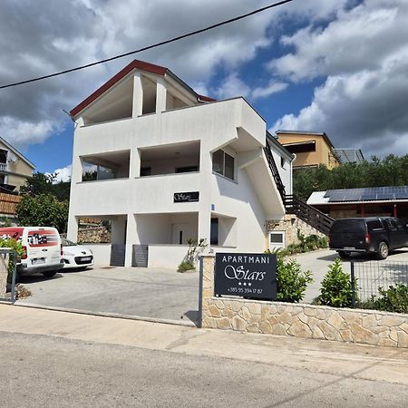 Stars Apartman Gornji Karin Kültér fotó