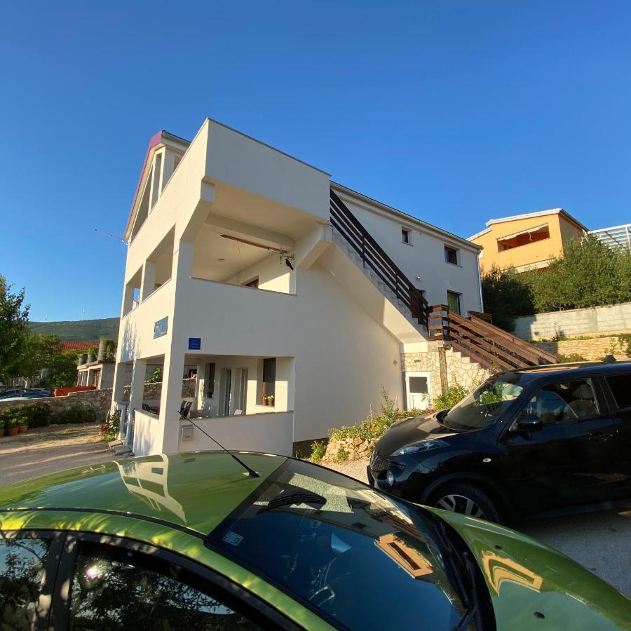 Stars Apartman Gornji Karin Kültér fotó