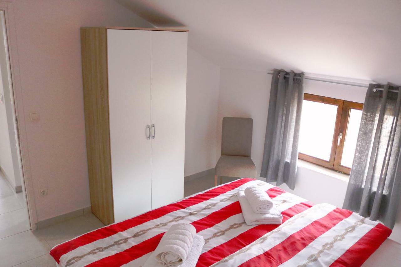 Stars Apartman Gornji Karin Kültér fotó
