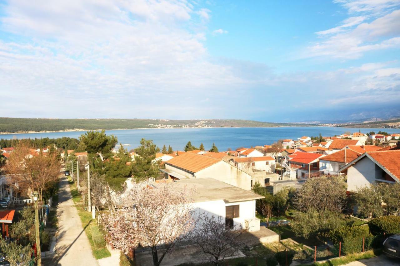 Stars Apartman Gornji Karin Kültér fotó