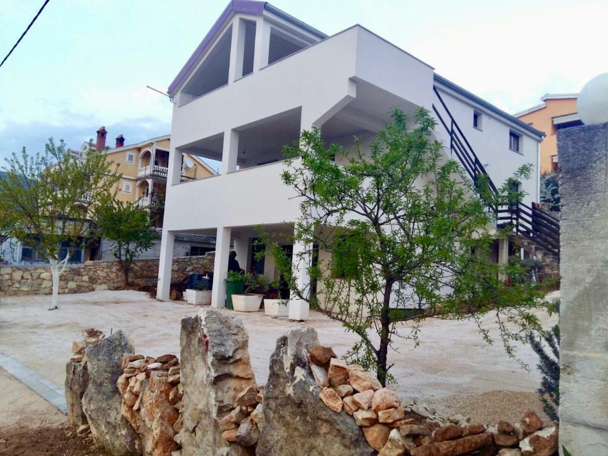 Stars Apartman Gornji Karin Kültér fotó