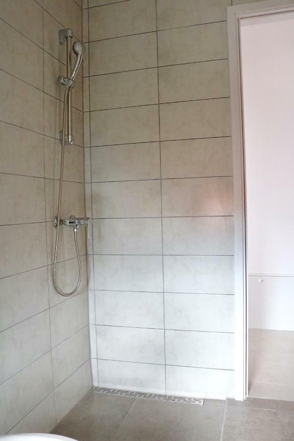 Stars Apartman Gornji Karin Kültér fotó